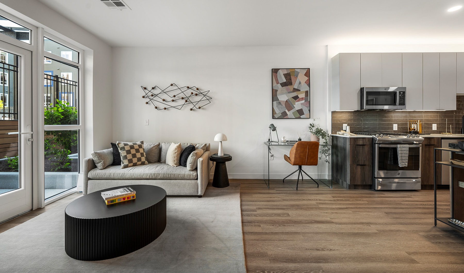 Luxury Apartments For Rent In Everett, MA | Anthem Everett